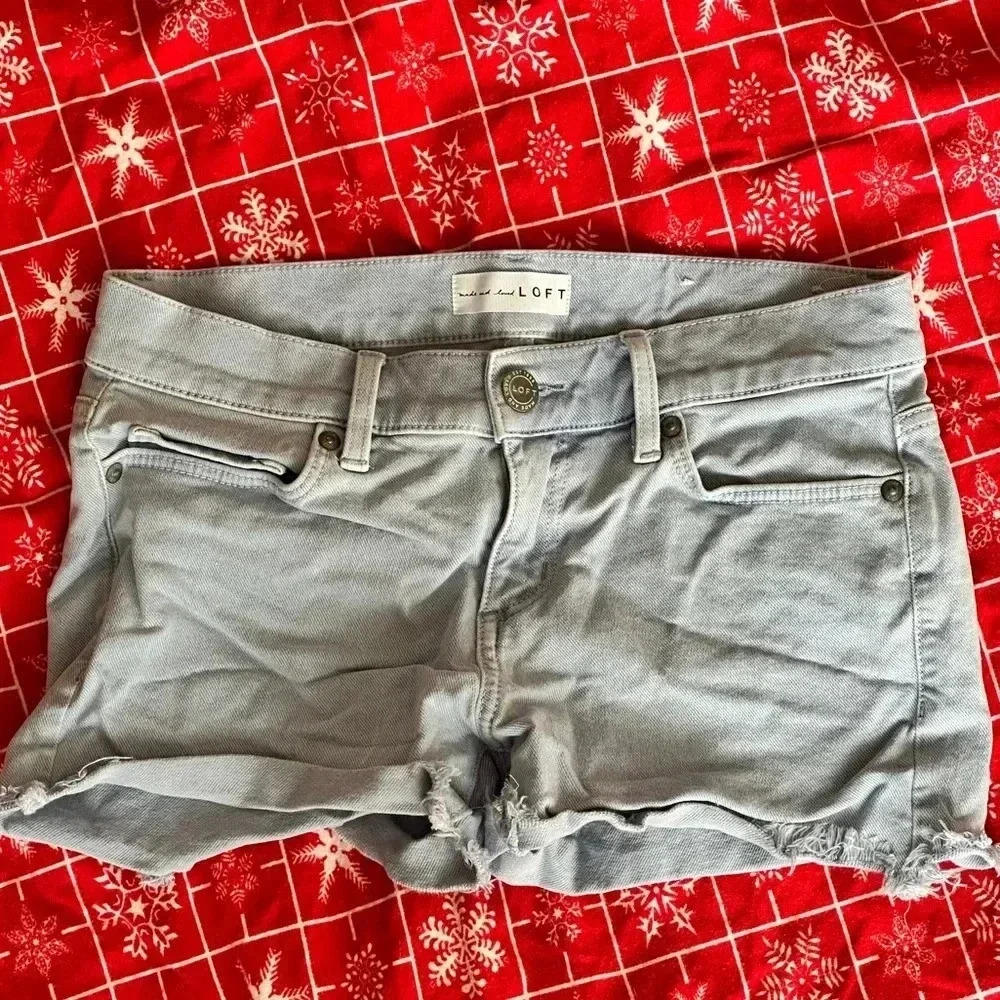 Loft size 0 shorts